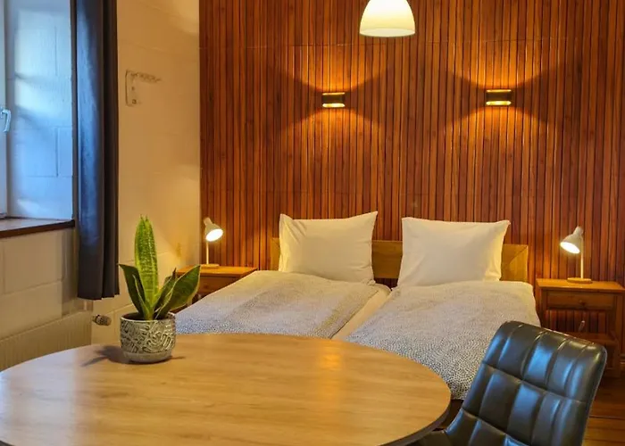 Am Schwatten Berg 3*