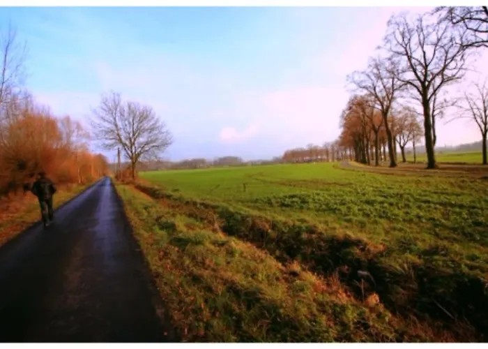 Am Schwatten Berg Bed & Breakfast Heek